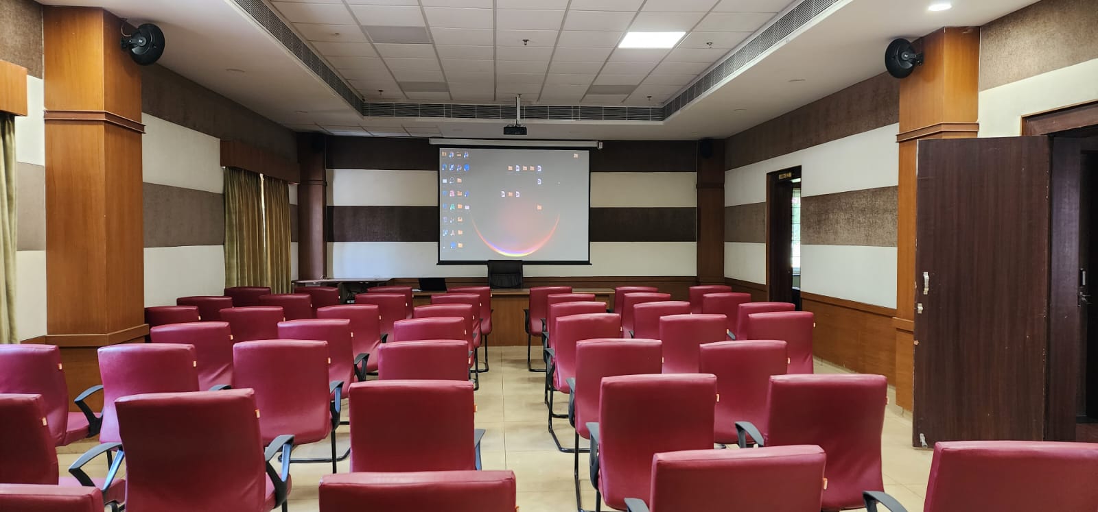 Multimedia Projectors